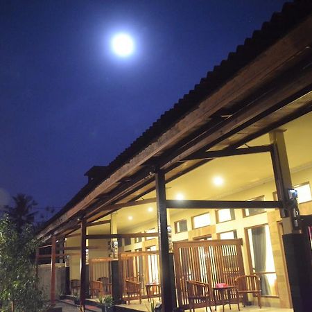 Wisma Bunda Gili Trawangan Exteriör bild